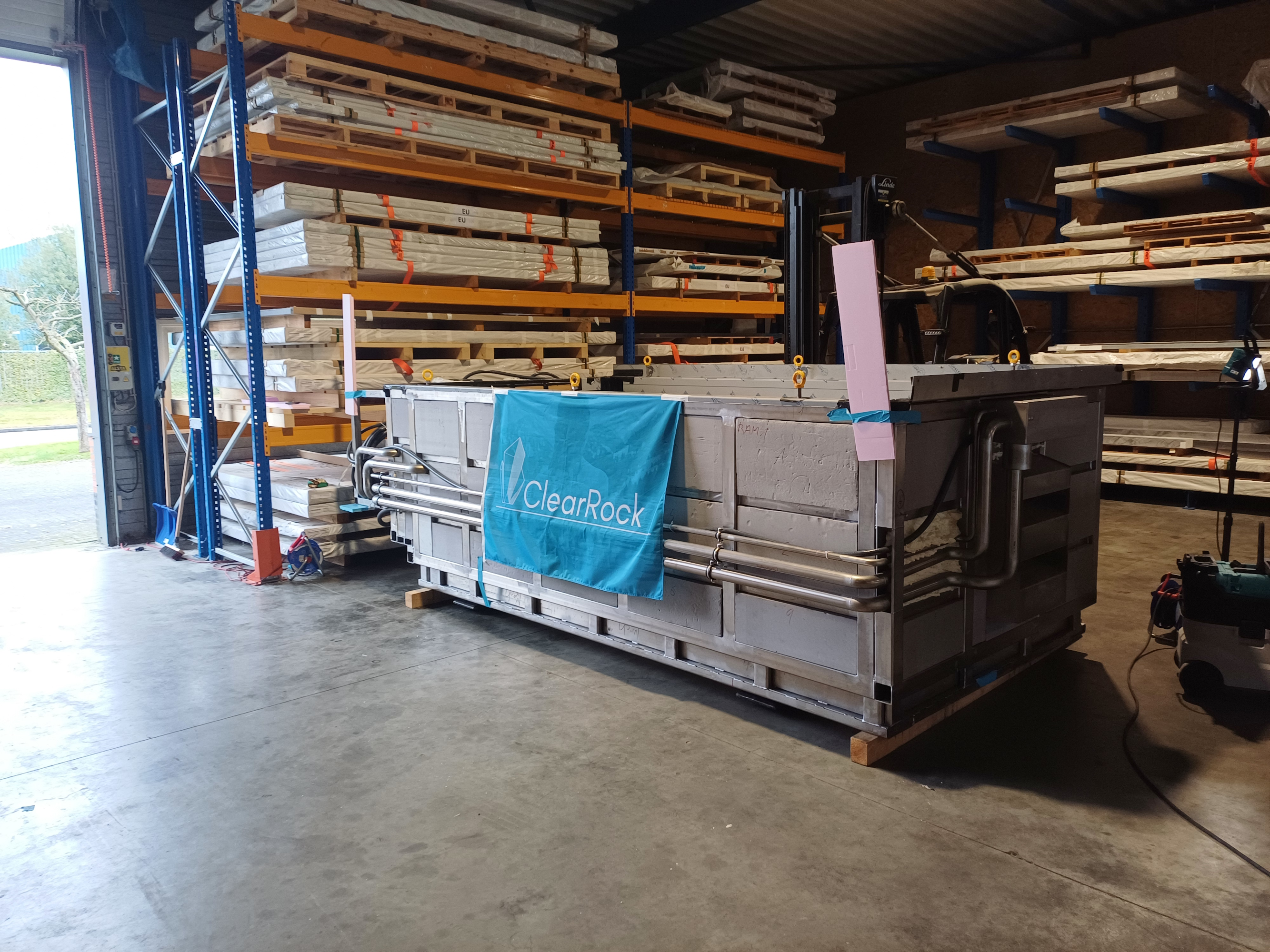 <br><br><br>Our Factory